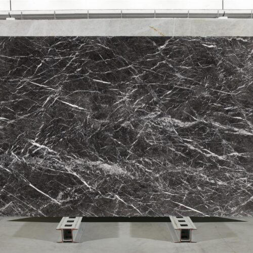 Marmor Grigio Carnico — marmorist töötasapind